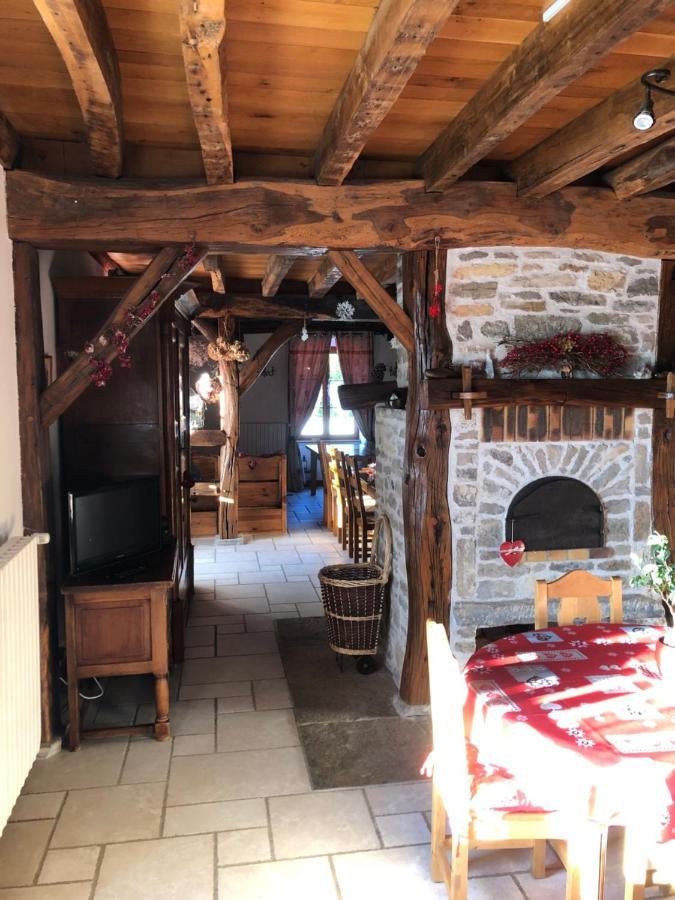 Le CLOS DE L AMANDIER Château-Chalon Extérieur photo